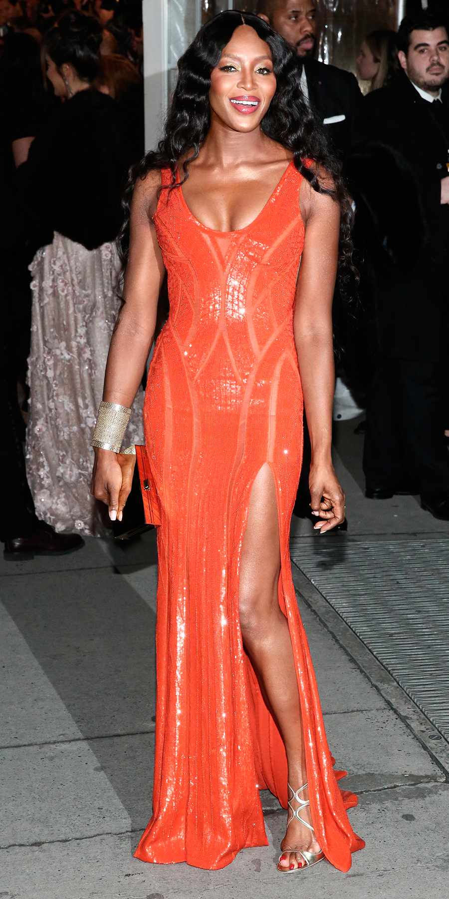 Naomi Campbell in Atelier Versace