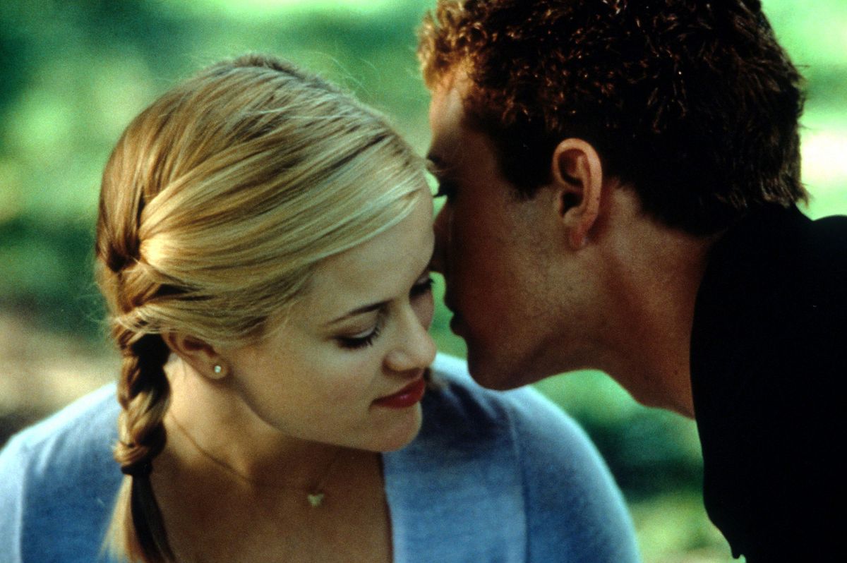 Reese Witherspoon And Ryan Phillippe In 'Cruel Intentions'