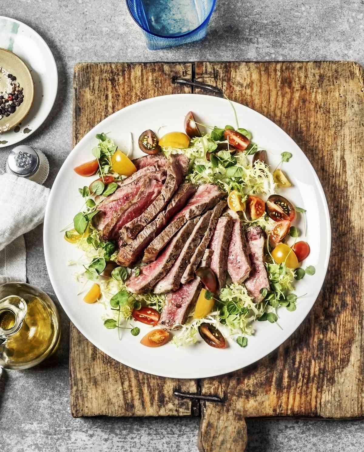 Steak with fresh salad