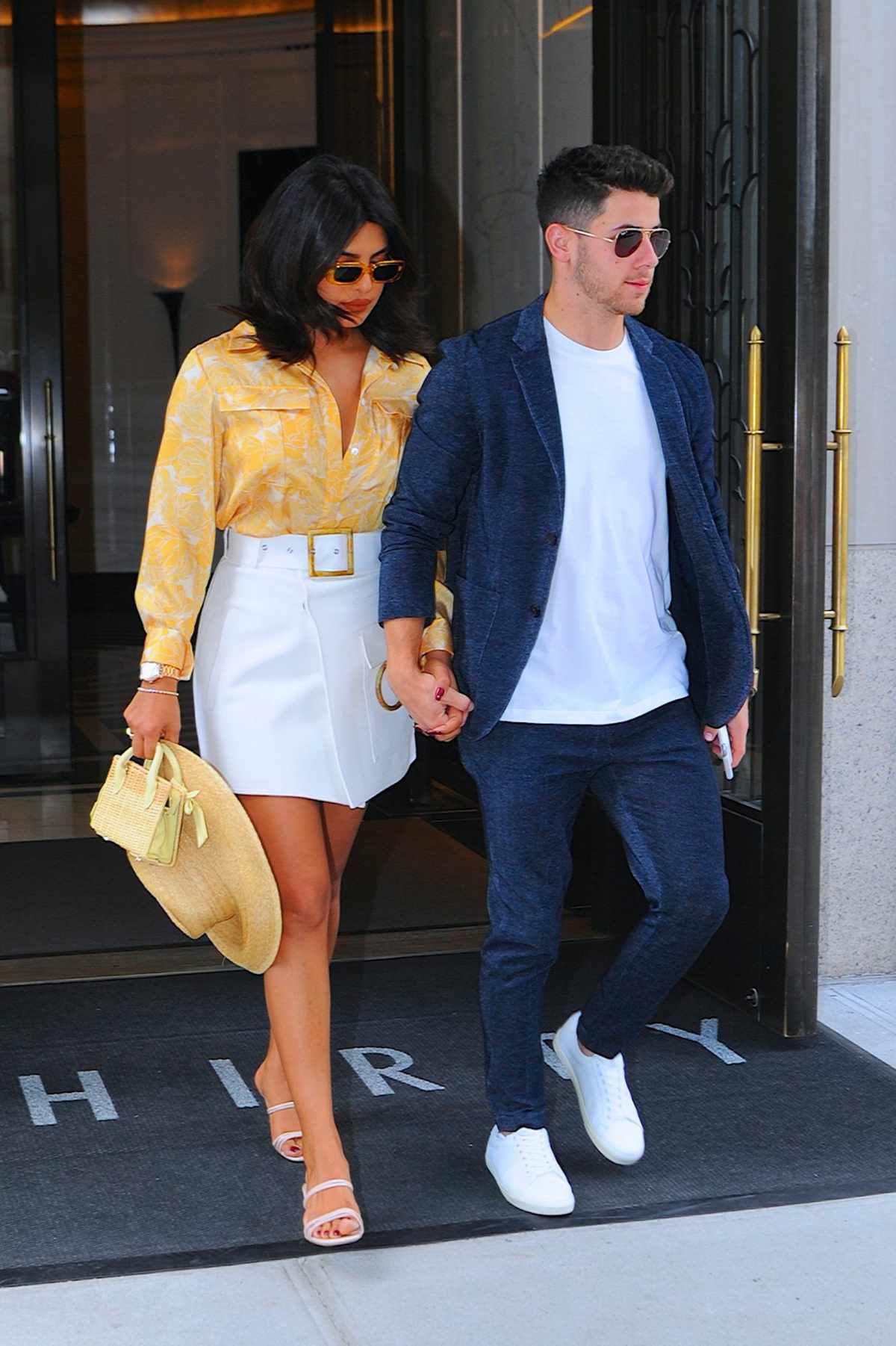 Celebrity Couple Style: 16 Times Nick Jonas and Priyanka Chopra Wore  Matching Outfits | InStyle