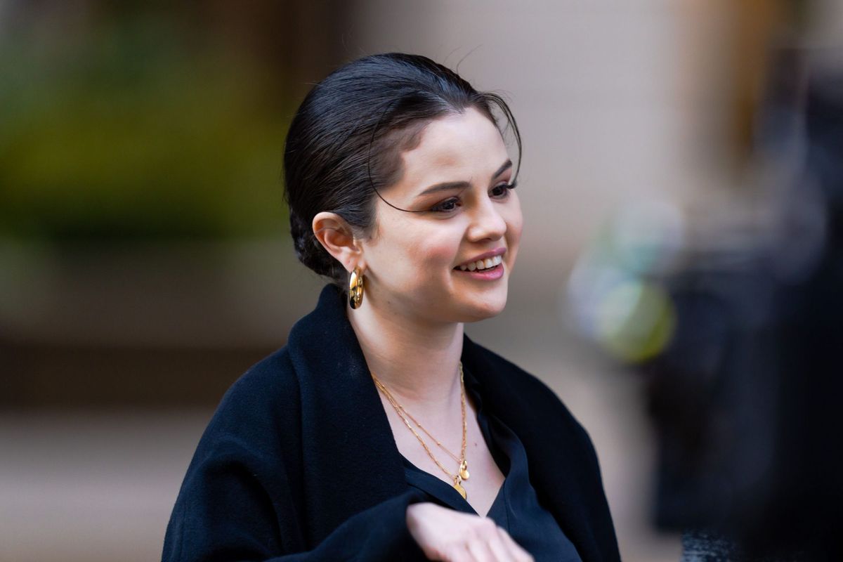 Selena Gomez Got Real About Flipping the Paparazzi Off