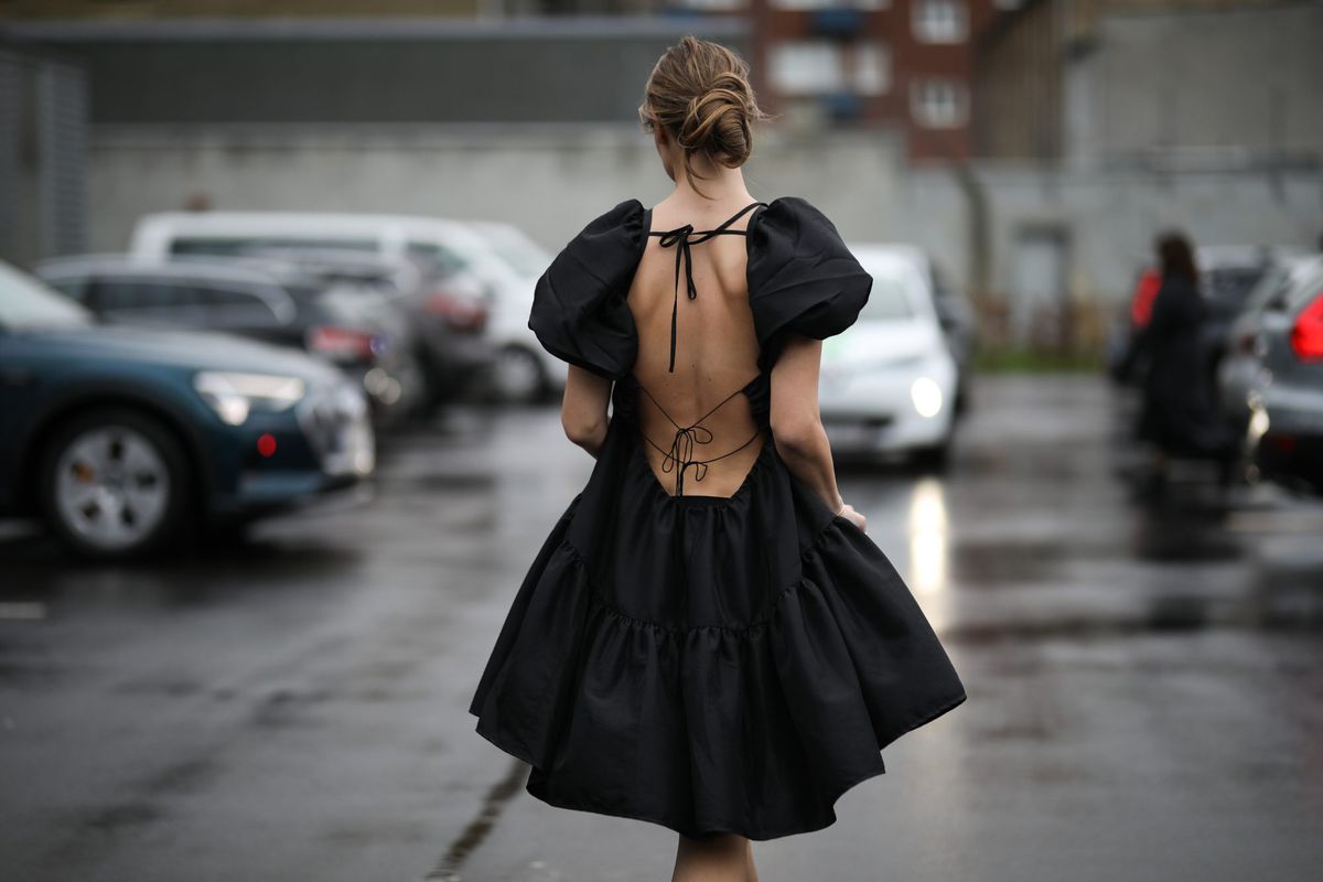 Backless Dress Trend