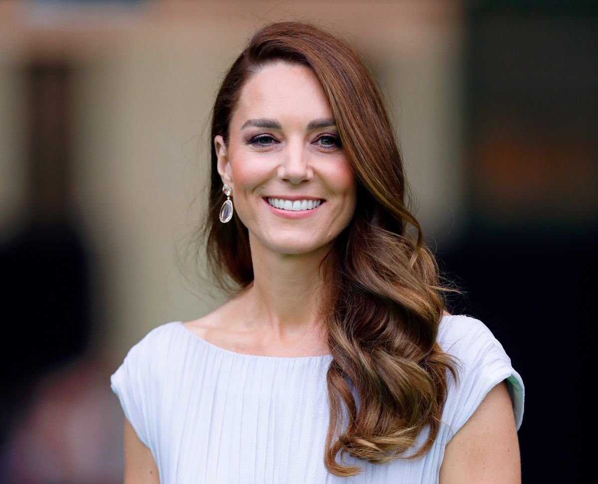 Kate Middleton Curled Hair Lilac Dress