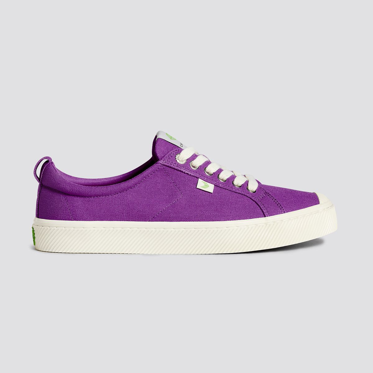 Oca Low Violet Canvas Sneaker
