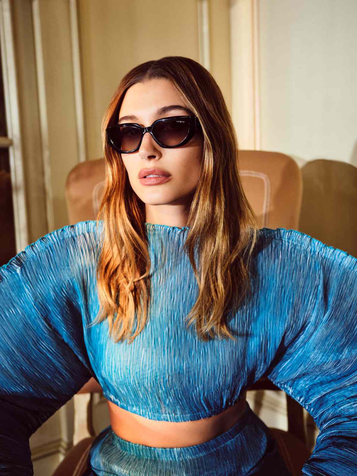 Hailey Bieber Vogue Eyewear brown sunglasses blue outfit