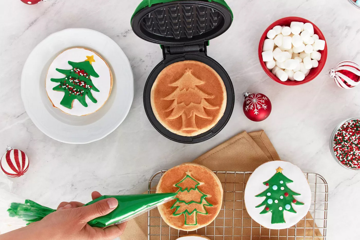 Dash Christmas tree waffle maker Target