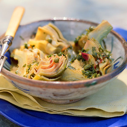 Braised Artichokes with Capers and Parsley 