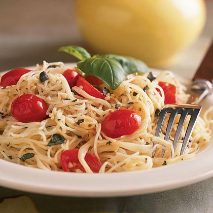 Pasta with Herbed Goat Cheese and Cherry Tomatoes 