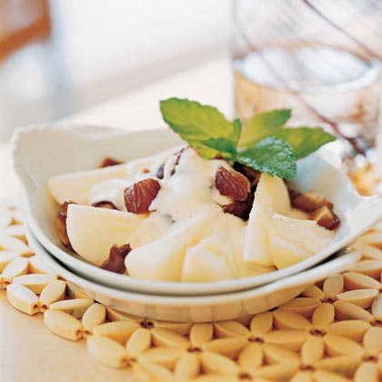 Pears and Dates with Vanilla-Orange Yogurt 