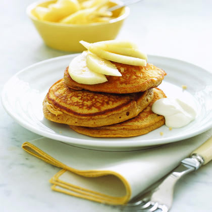 Gingerbread Pancakes with Pears and Yogurt 