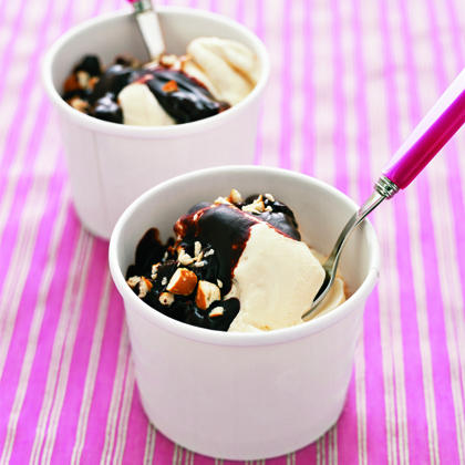 Vanilla Ice Cream with Chocolate Sauce and Pretzels 