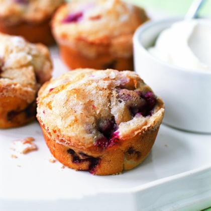 Sugar-Crusted Raspberry Muffins 