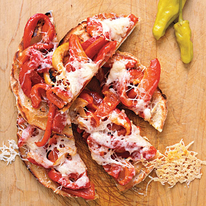 Provolone and Roasted Pepper Crisps 