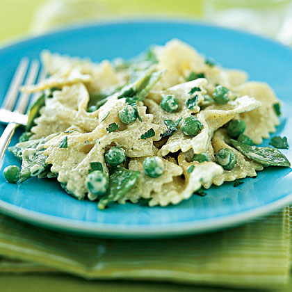 Green-and-White Pasta Salad 
