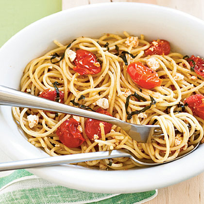 Tomato-Ricotta Spaghetti 
