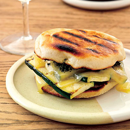 Grilled Gruyčre-and-Zucchini Sandwiches with Smoky Pesto