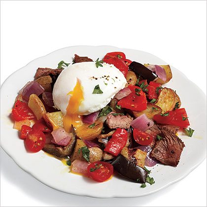 Steak Hash with Poached Eggs 