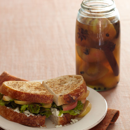 Spiced Pickled Apples 