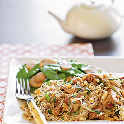 Spicy Asian Noodles with Chicken 