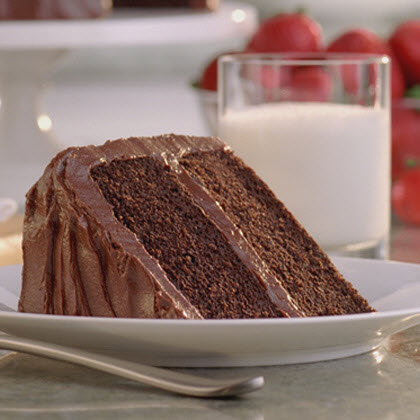 Daisy Brand Sour Cream Chocolate Cake 
