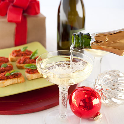 5 Simple Appetizer and Sparkling Wine Pairings