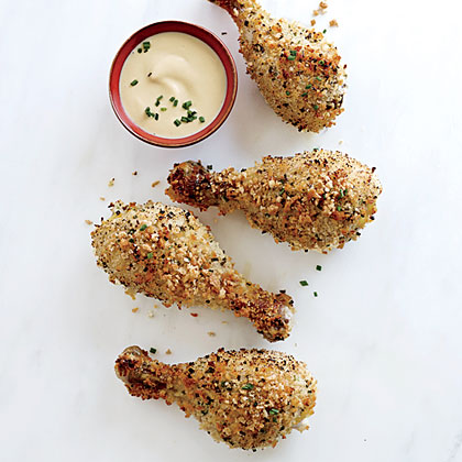 Panko-Crusted Chicken Drumsticks with Honey-Mustard Dipping Sauce 