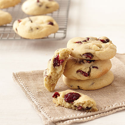 White Chocolate-Cranberry Cookies 