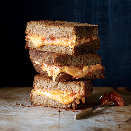 Grilled Cheese with Roasted Tomato Spread 