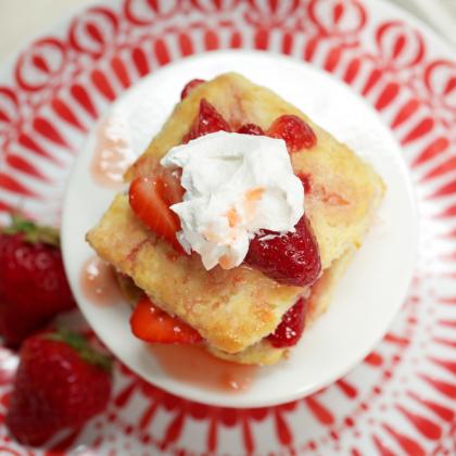 old-fashioned-strawberry-shortcakes-ck.jpg