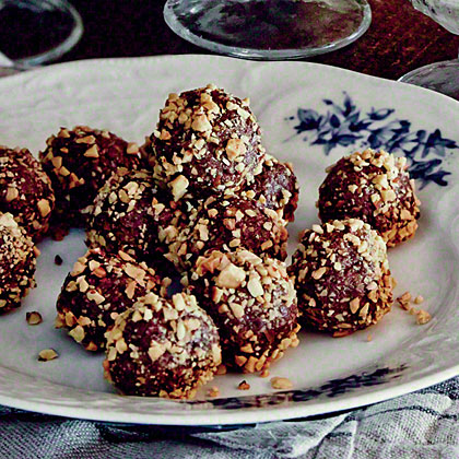 chocolate-pecan-pie-truffles-ck-x.jpg
