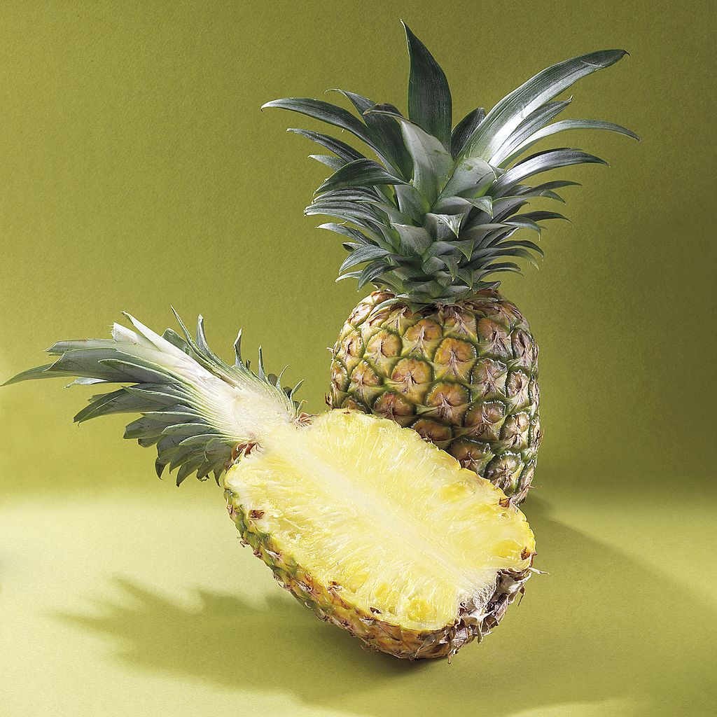 pineapple-half-getty-image