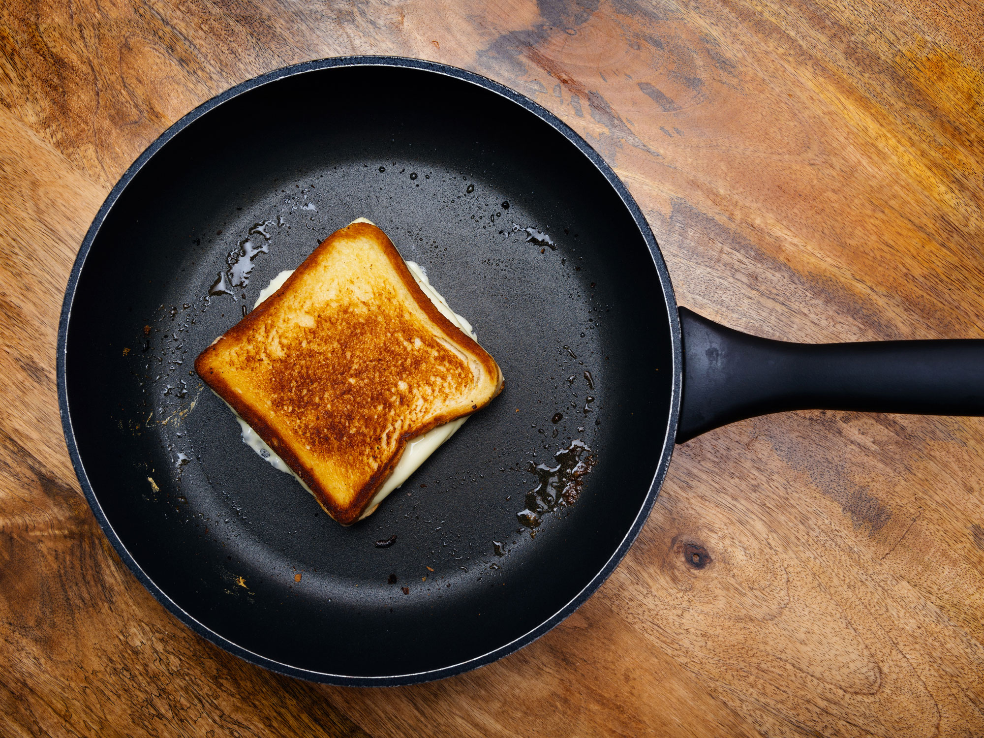 Grilled Cheese in Cast Iron Skillet Getty image