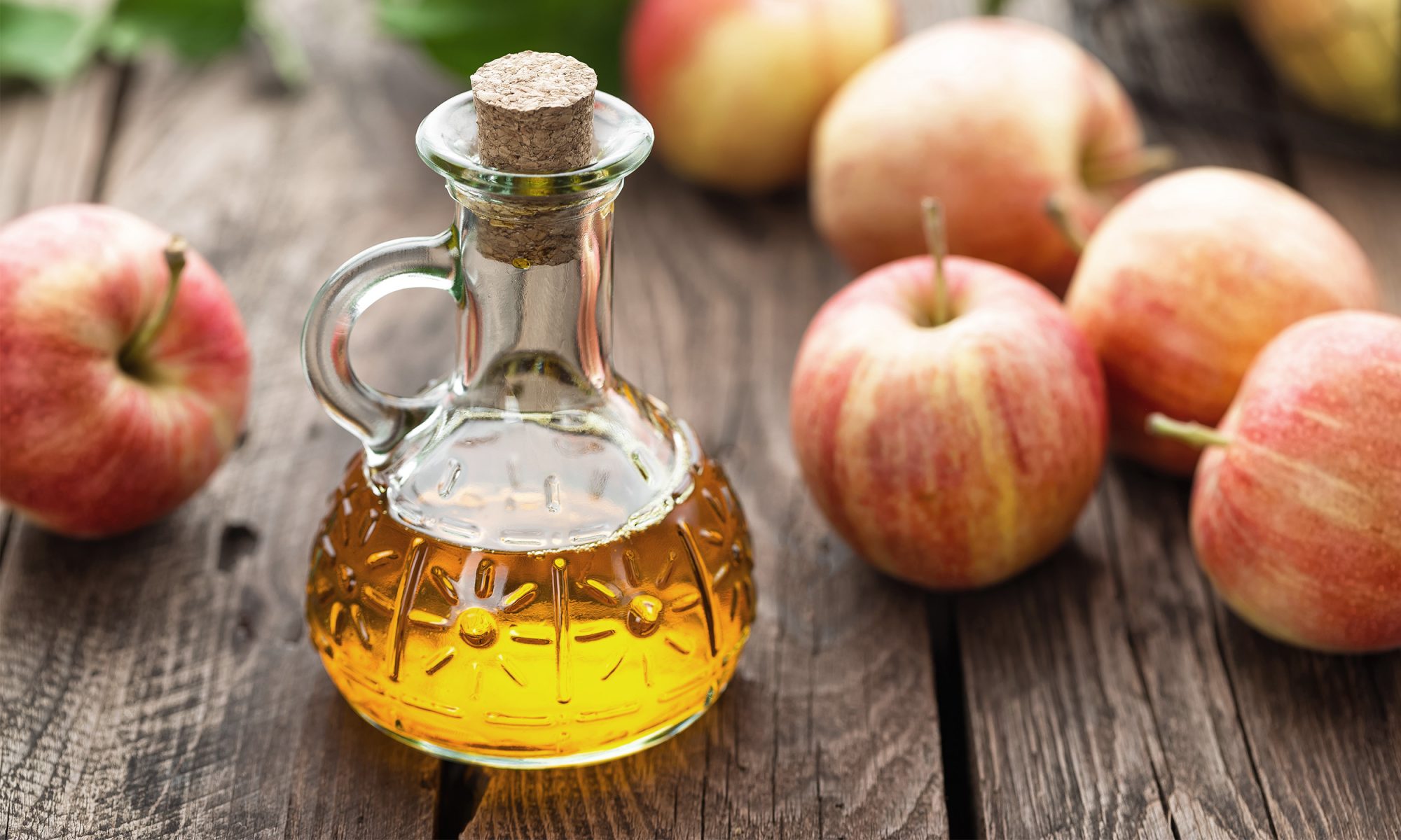 EC: What Are the Health Benefits of Apple Cider Vinegar?