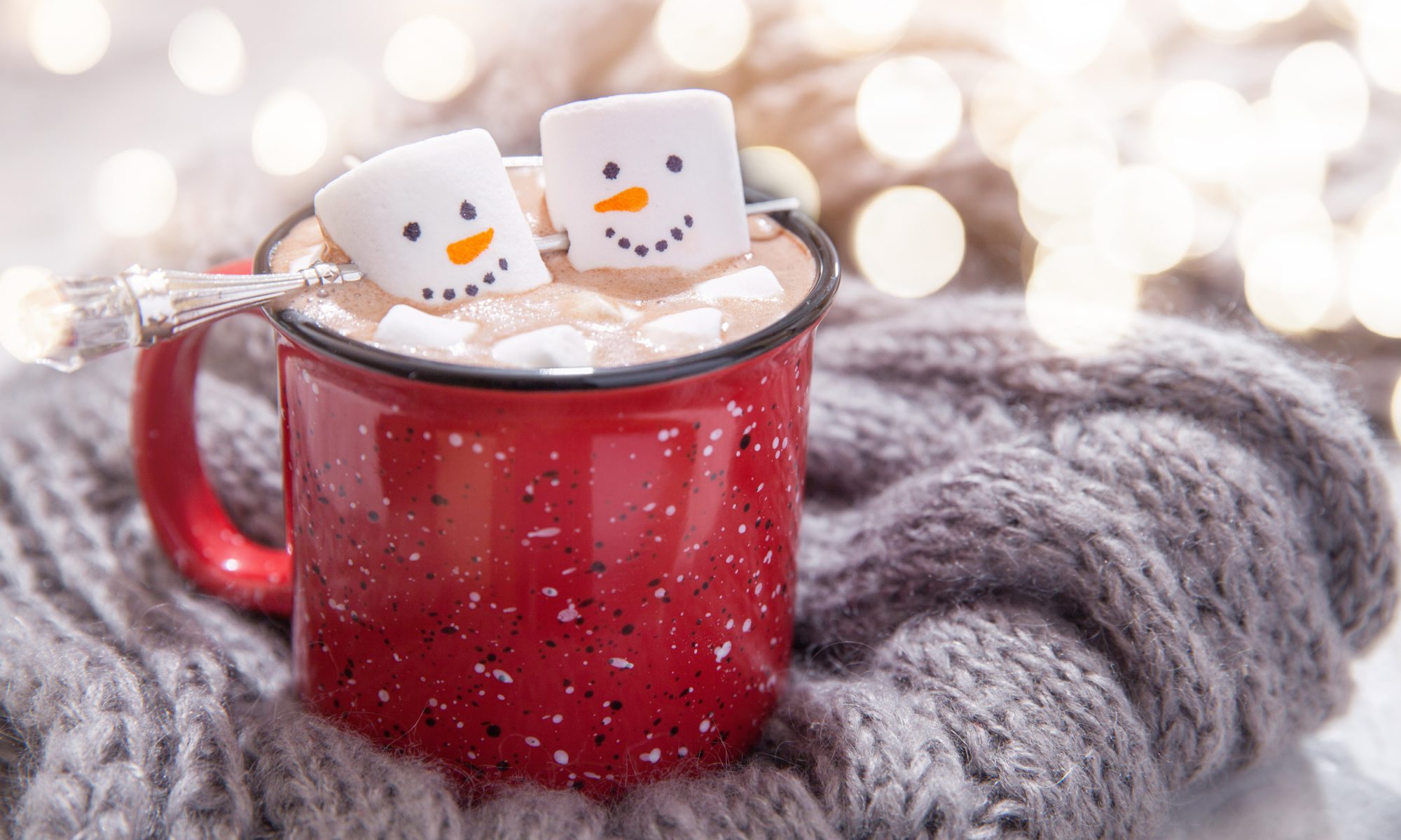 hot chocolate with snowman marshmallows