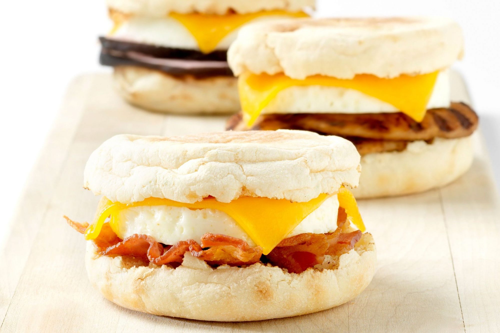 EC: DIY Microwave Egg Sandwiches Will Save You Time and Money