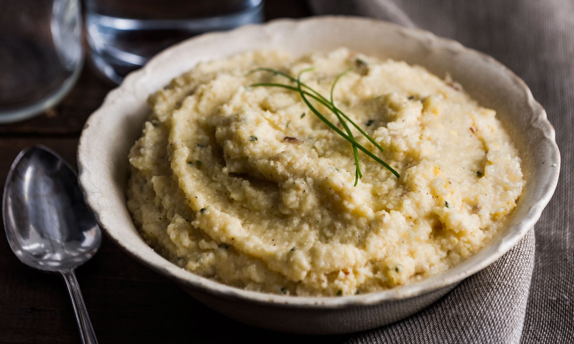 EC: Make Cheesy Quinoa Grits When You&rsquo;re Bored with Life