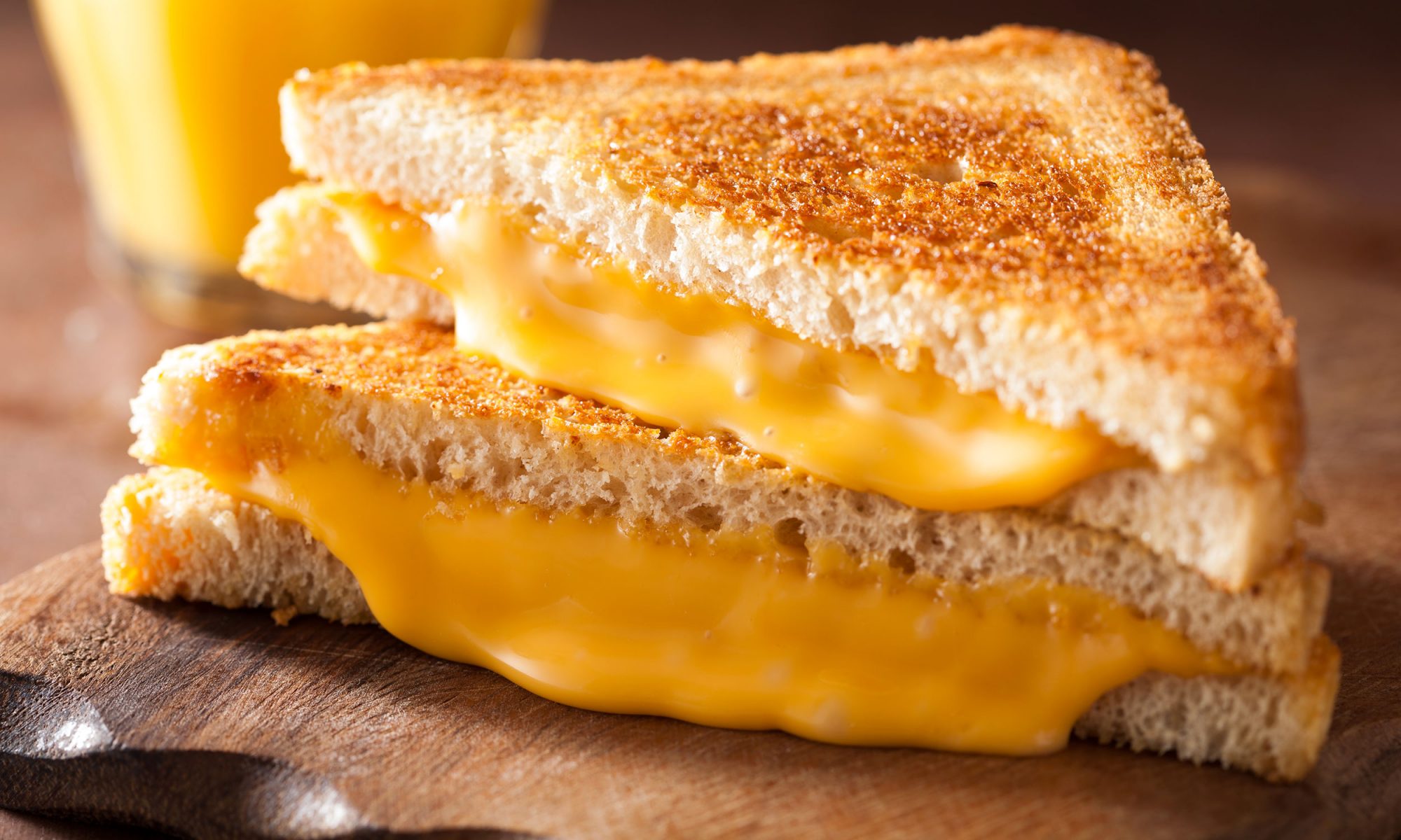 EC: Why Some Cheeses Melt Better Than Others, According to Science