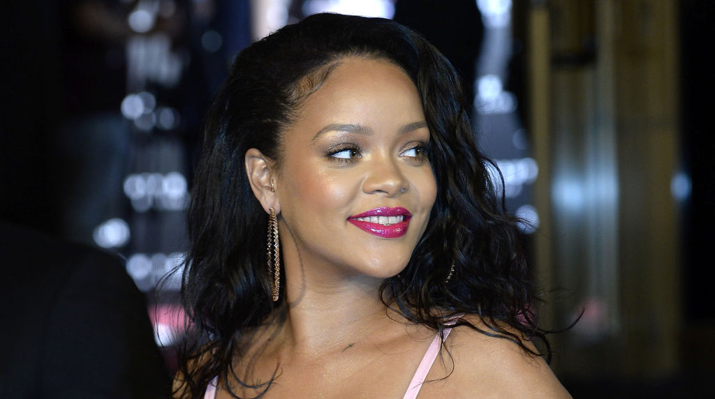 EC: Rihanna Might Be Getting Into the Wine Business