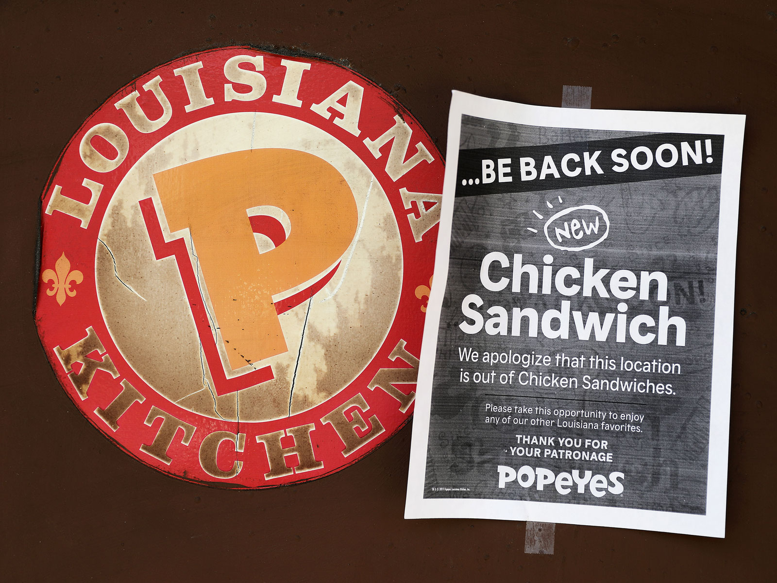Popeyes Is Cool With You Bringing Your Own Bun for a Makeshift Chicken Sandwich
