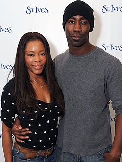 Golden Brooks D B Woodside Expecting A Baby People Com