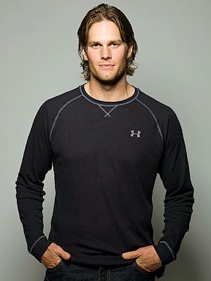 Tom Brady Lends His Handsome Looks-and NFL Body!-to Under Armour