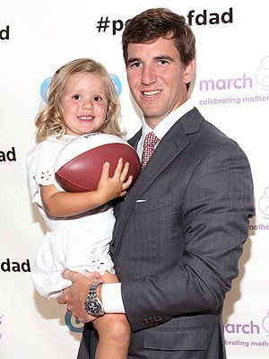 Eli Manning Oral B March of Dimes Power of Dad