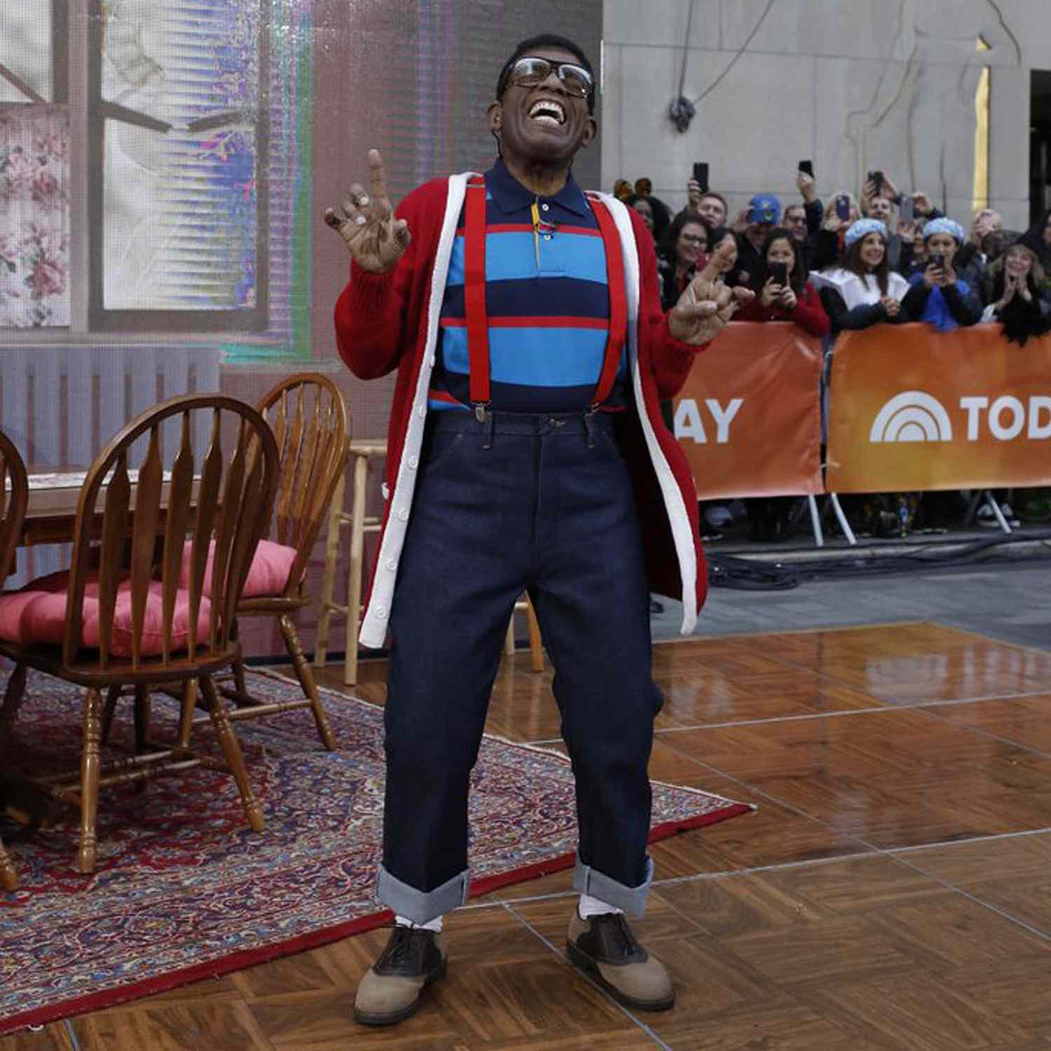 Today Show Hosts Reveal Their '90s Nostalgia Halloween Costumes.