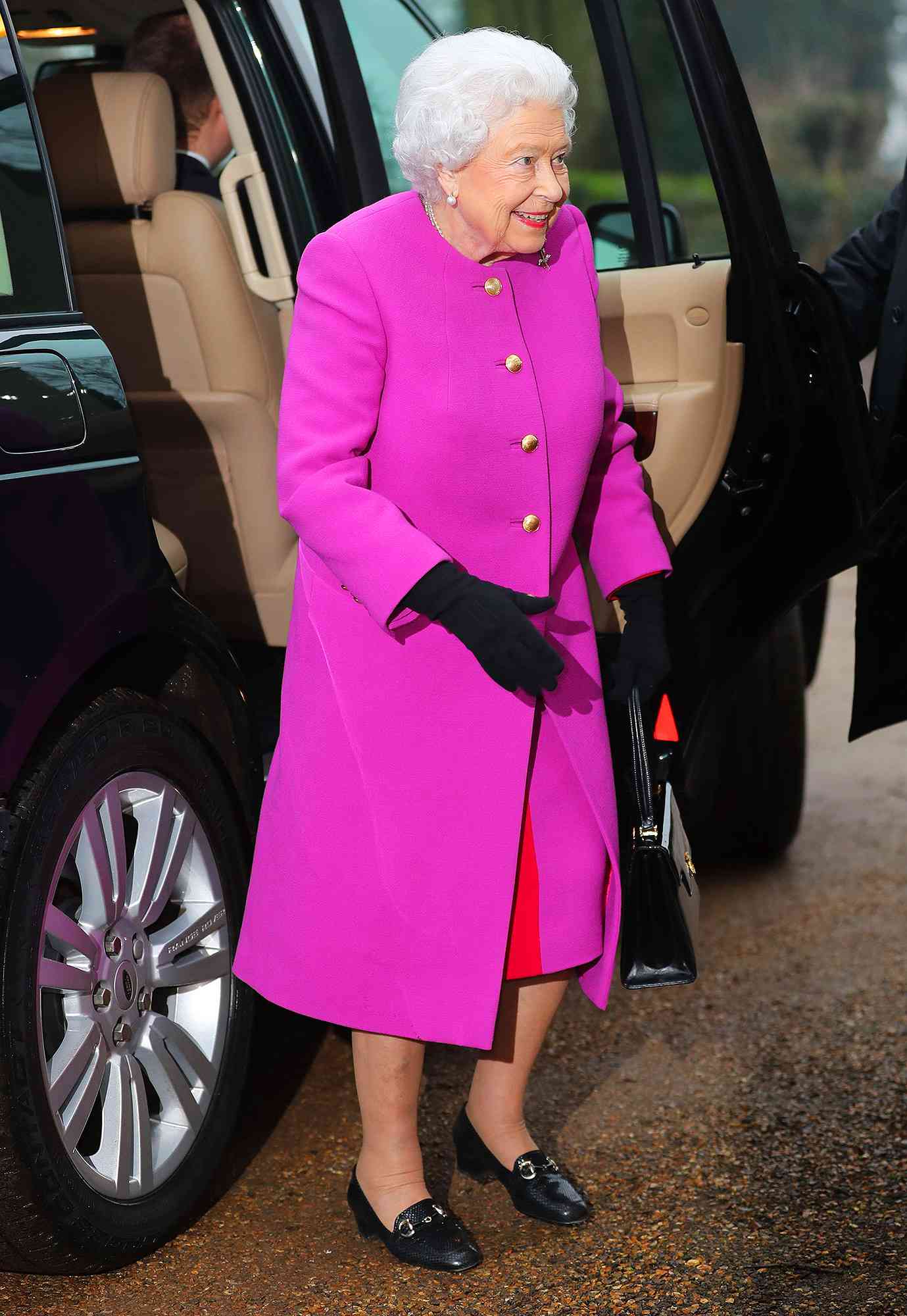 Queen attends WI meeting