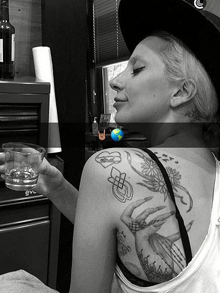 Lady Gaga Gets Matching Tattoos With Rape Survivors From Oscars | PEOPLE.com