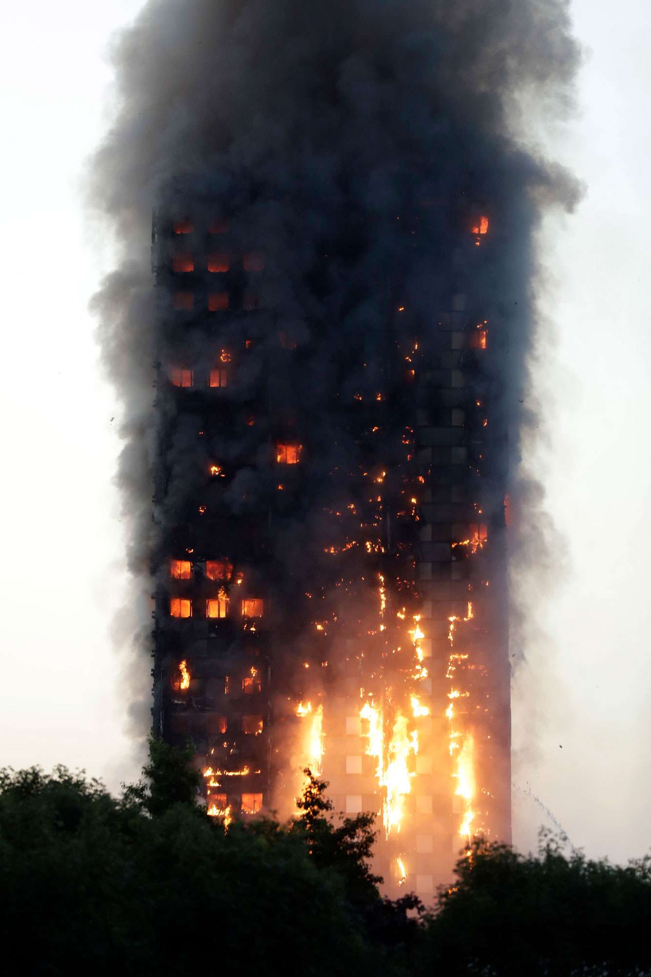london-tower-fire-2-2000
