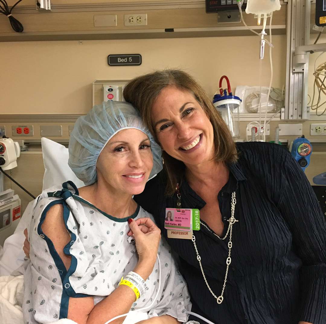 Camille Grammer si apre sulla seconda diagnosi di cancro dopo l'operazione: 'Cancer Really Stinks'
