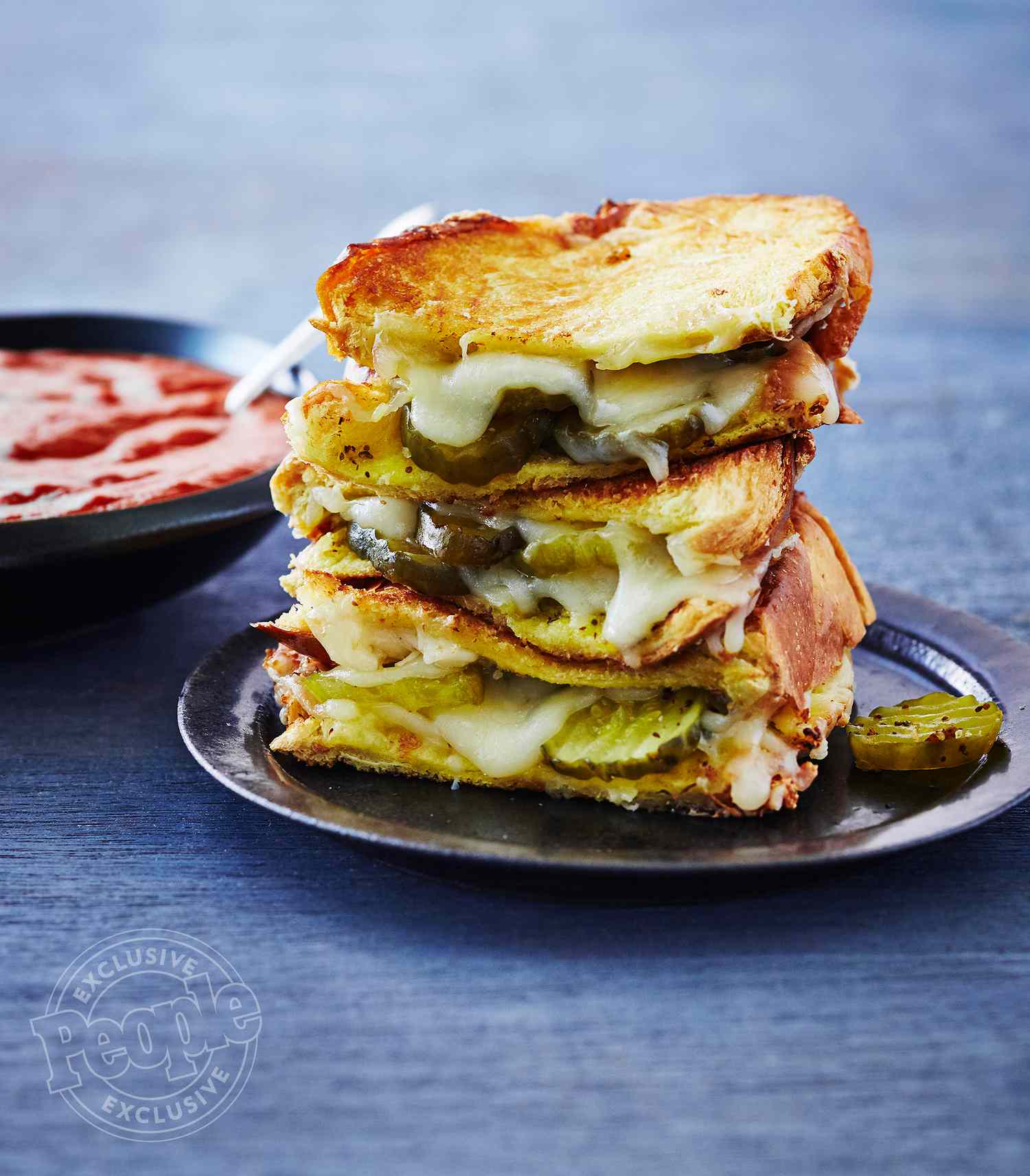 CUBAN-STYLE GRILLED CHEESE