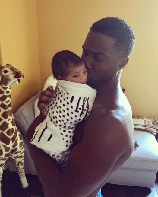 kevin-hart-home-baby