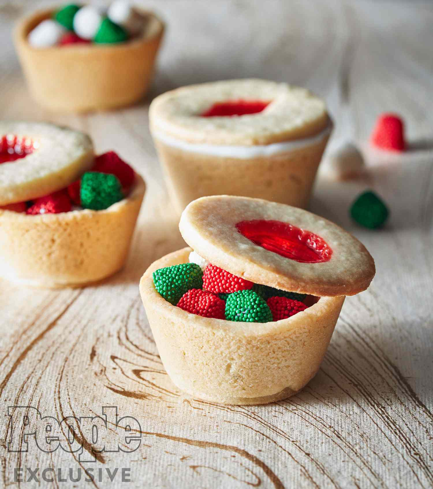 STAINED GLASS COOKIE CUPS
